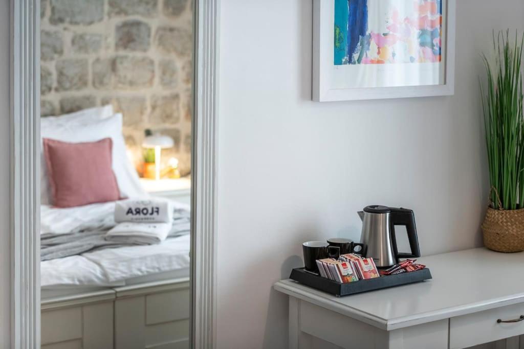 Flora-Heartbeat Old City Three Bedrooms Apartment Dubrovnik Buitenkant foto
