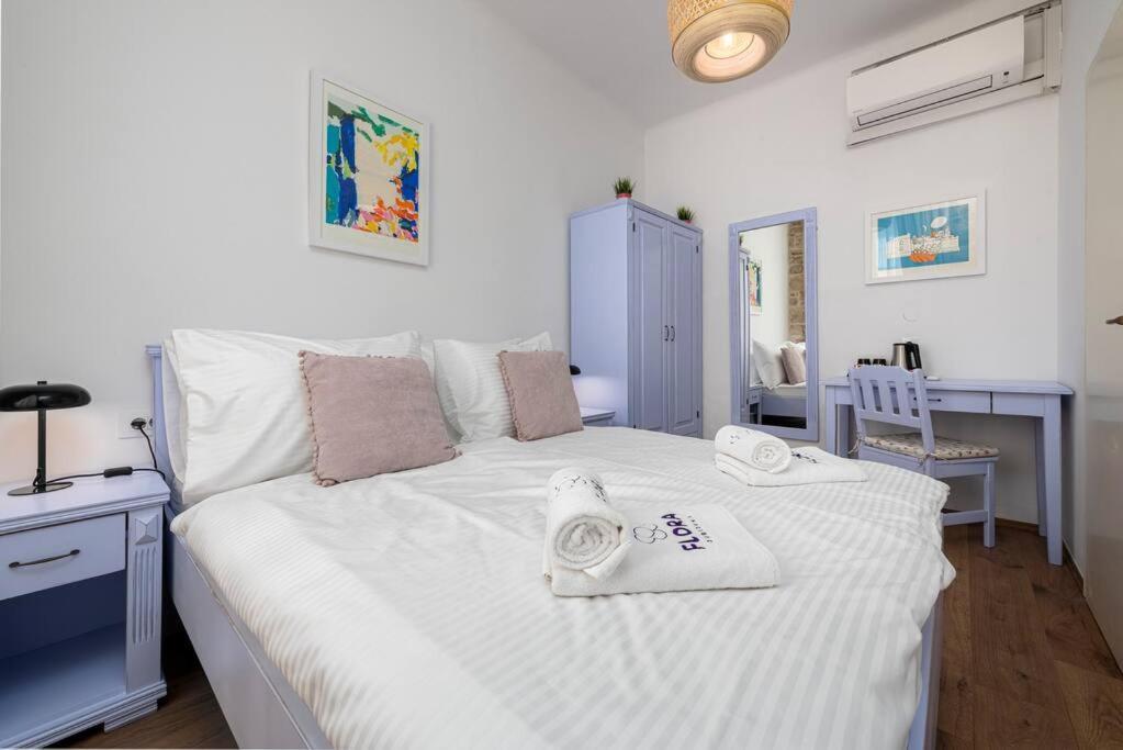 Flora-Heartbeat Old City Three Bedrooms Apartment Dubrovnik Buitenkant foto