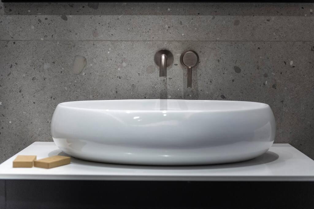 Flora-Heartbeat Old City Three Bedrooms Apartment Dubrovnik Buitenkant foto