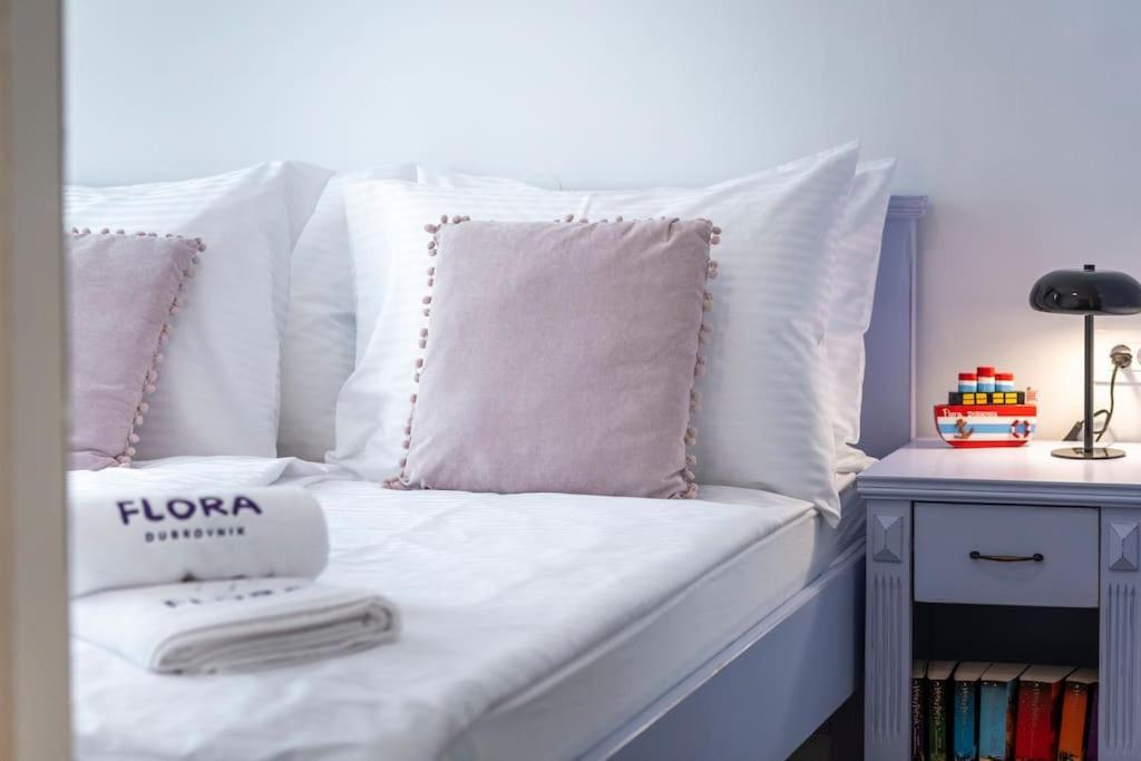 Flora-Heartbeat Old City Three Bedrooms Apartment Dubrovnik Buitenkant foto
